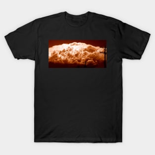 Storm clouds gathering T-Shirt